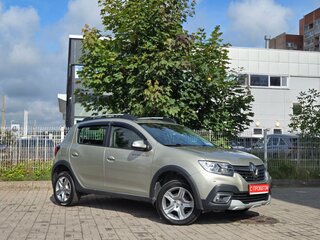 2021 Renault Sandero Stepway II Рестайлинг, бежевый, 1249000 рублей, вид 1