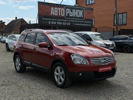 Nissan Qashqai+2 I