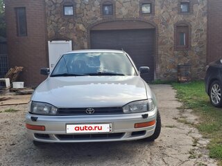 1992 Toyota Camry III (XV10), серый, 250000 рублей, вид 2