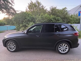 2020 BMW X5 30d IV (G05/G18), чёрный, 7000000 рублей, вид 3