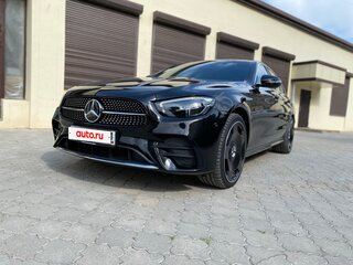 2020 Mercedes-Benz E-Класс 300 e V (W213, S213, C238) Рестайлинг, чёрный, 5540000 рублей, вид 3