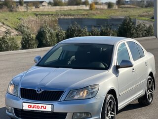 2010 Skoda Octavia DSG7 II (A5) Рестайлинг, серый, 950000 рублей, вид 4