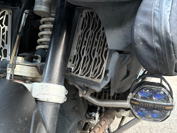 2015 BMW R 1200 GS Adventure, белый, 1000000 рублей - вид 15