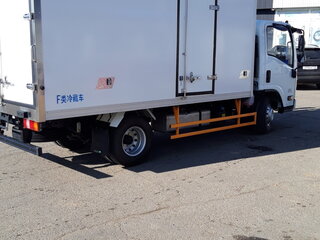 2024 Isuzu Elf (N-series), белый, 4700000 рублей, вид 4