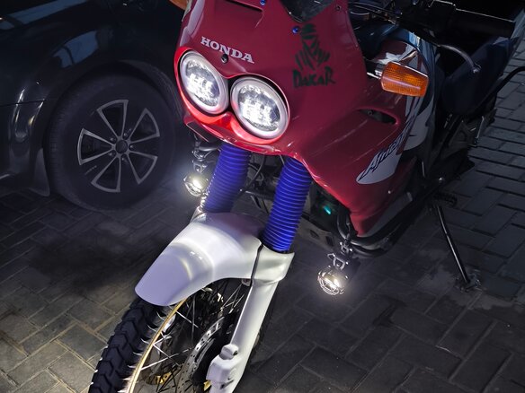 1993 Honda XRV 750 Africa Twin, белый, 500000 рублей - вид 9