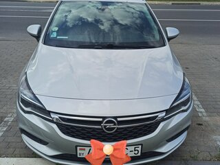 2018 Opel Astra K, серебристый, 1250000 рублей, вид 1