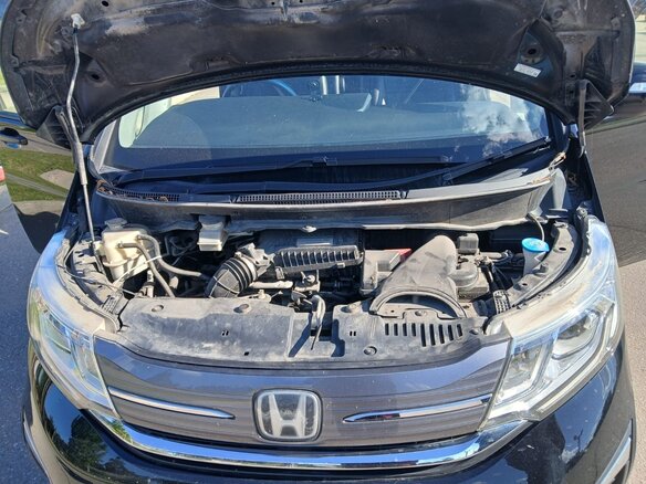 2015 Honda Stepwgn V, чёрный, 2300000 рублей - вид 14