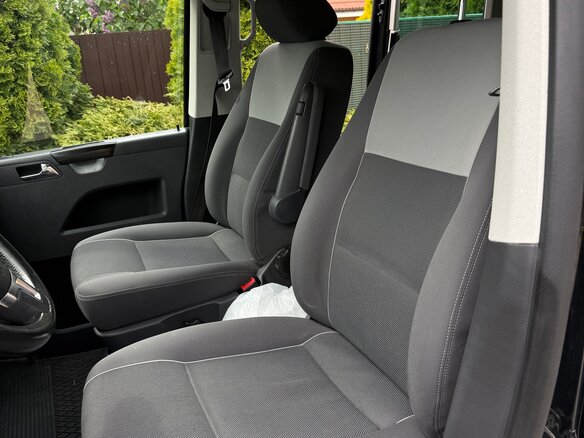 2011 Volkswagen Multivan T5 Рестайлинг, чёрный, 1960000 рублей - вид 5