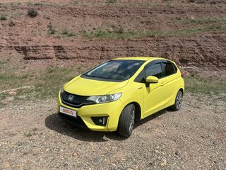 2014 Honda Fit III, жёлтый, 1111111 рублей, вид 5