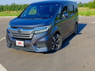 2020 Honda Stepwgn Spada V Рестайлинг, серый, 2299999 рублей, вид 2