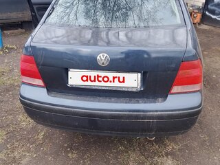 2004 Volkswagen Bora I, синий, 235000 рублей, вид 4