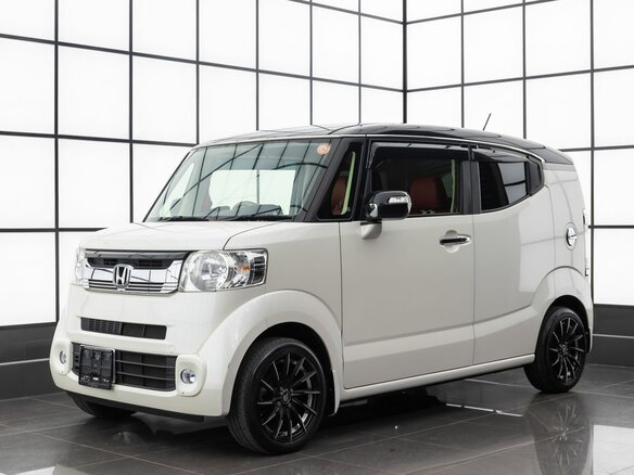 2016 Honda N-BOX Slash I, белый, 899000 рублей