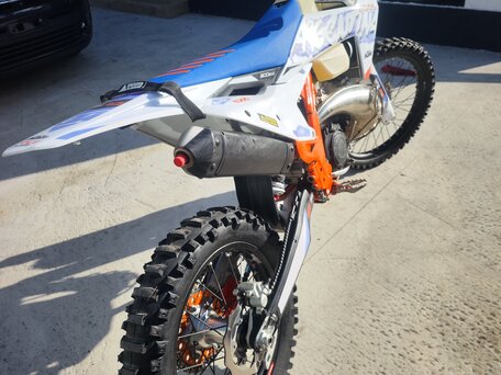 2024 KTM 300 EXC, оранжевый, 1250000 рублей, вид 2