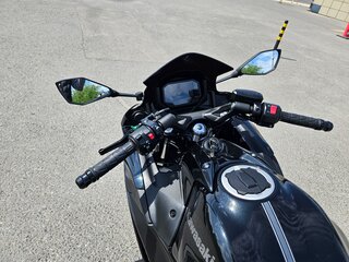 2021 Kawasaki Ninja 650, чёрный, 850000 рублей, вид 3