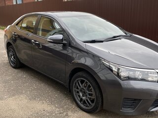 2013 Toyota Corolla XI (E160, E170, E180), серый, 1080000 рублей, вид 1