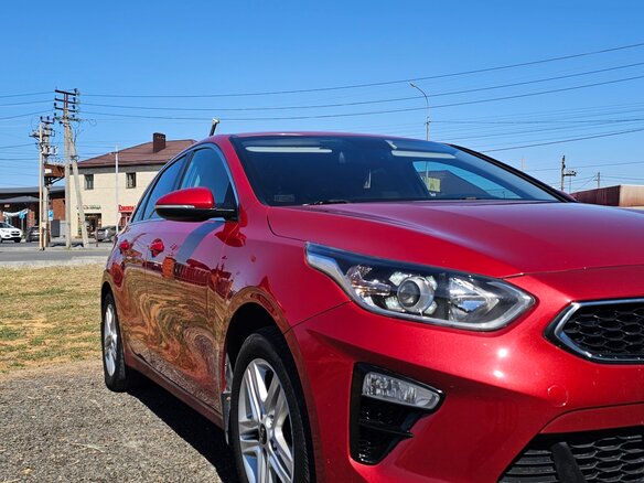 2019 Kia Ceed III, красный, 1300000 рублей - вид 1