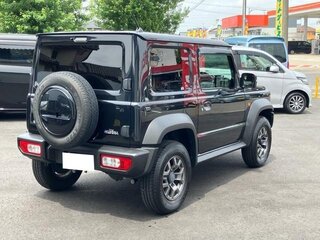 2021 Suzuki Jimny Sierra IV, чёрный, 1650000 рублей, вид 5
