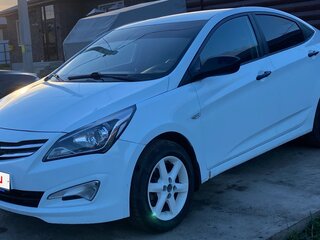 2016 Hyundai Solaris I Рестайлинг, белый, 950000 рублей, вид 1