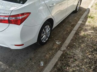 2014 Toyota Corolla XI (E160, E170, E180), белый, 1350000 рублей, вид 5