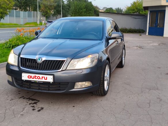 2011 Skoda Octavia DSG7 II (A5) Рестайлинг, серый, 870000 рублей - вид 6