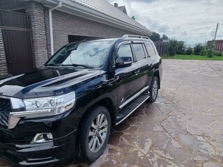 2015 Toyota Land Cruiser 200 Series Рестайлинг 2, чёрный, 5960000 рублей, вид 1