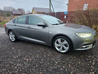 2018 Opel Insignia II, серый, 1750000 рублей, вид 4
