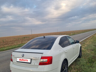 2019 Skoda Octavia III (A7) Рестайлинг, белый, 980000 рублей, вид 4