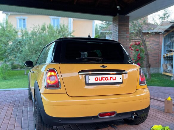 2008 Mini Hatch One II (R56), жёлтый, 680000 рублей - вид 15