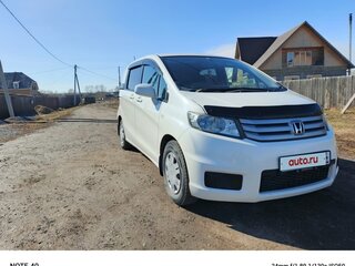2010 Honda Freed Spike I Рестайлинг, белый, 1200000 рублей, вид 2