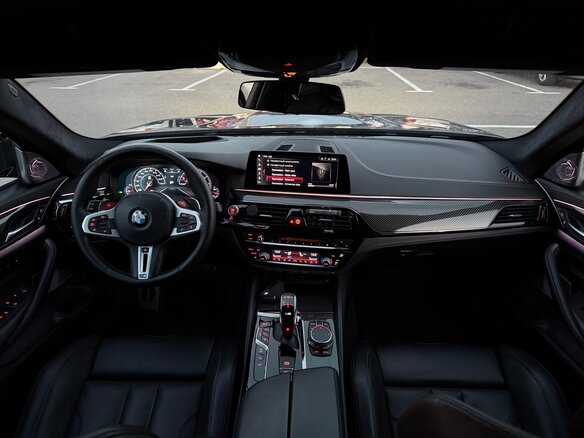 2019 BMW M5 VI (F90), чёрный, 6299999 рублей - вид 29