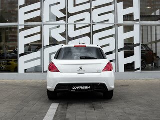 2012 Peugeot 308 I Рестайлинг, белый, 598000 рублей, вид 4