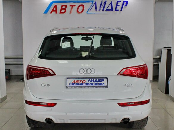 2010 Audi Q5 I (8R), белый - вид 19