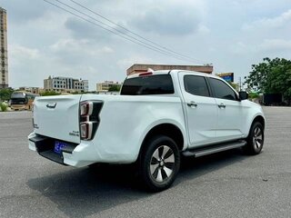 2022 Isuzu D-Max III, белый, 3800000 рублей, вид 5