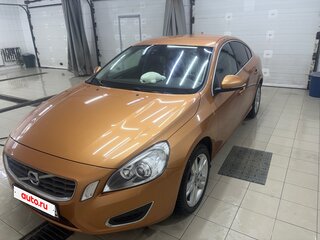 2012 Volvo S60 II, коричневый, 1700000 рублей, вид 1