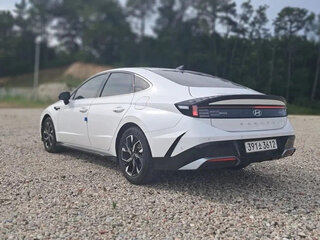 2025 Hyundai Sonata VIII (DN8) Рестайлинг, белый, 1900999 рублей, вид 4