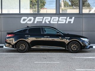 2019 Kia Optima IV Рестайлинг, чёрный, 1849000 рублей, вид 5