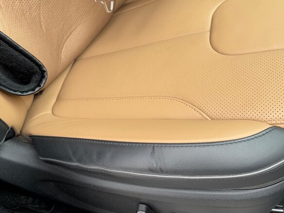 2021 Hyundai Santa Fe IV Рестайлинг, белый, 3500000 рублей - вид 21