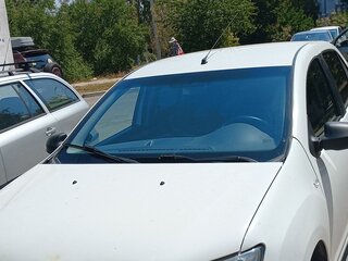 2019 Renault Logan II Рестайлинг, белый, 930000 рублей, вид 1