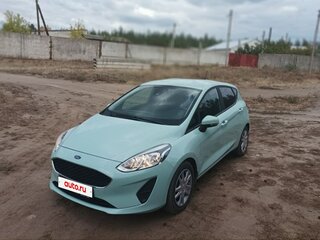 2017 Ford Fiesta Mk7, зелёный, 1000000 рублей, вид 1