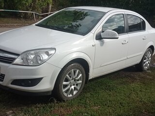 2014 Opel Astra H Рестайлинг, белый, 700000 рублей, вид 1