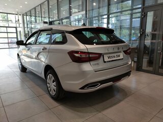 2026 Lada (ВАЗ) Vesta SW I Рестайлинг (NG), серебристый, 1885000 рублей, вид 4