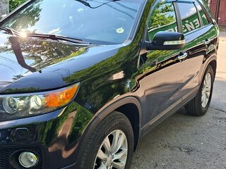 2009 Kia Sorento II, чёрный, 1500000 рублей, вид 1