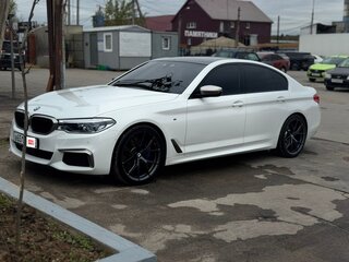 2019 BMW 5 серии M550d xDrive VII (G30/G31/G38), белый, 5500000 рублей, вид 1