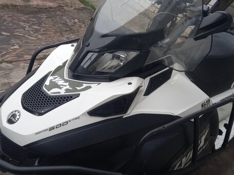 2012 BRP Lynx 69 Yeti Army, белый, 999000 рублей, вид 3