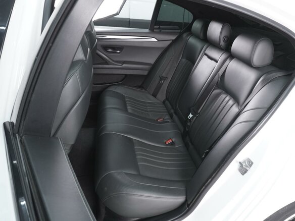 2012 BMW M5 V (F10), белый, 3129000 рублей - вид 8