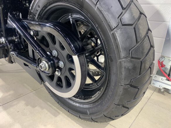 2021 Harley-Davidson Fat Bob, зелёный, 1750000 рублей - вид 32