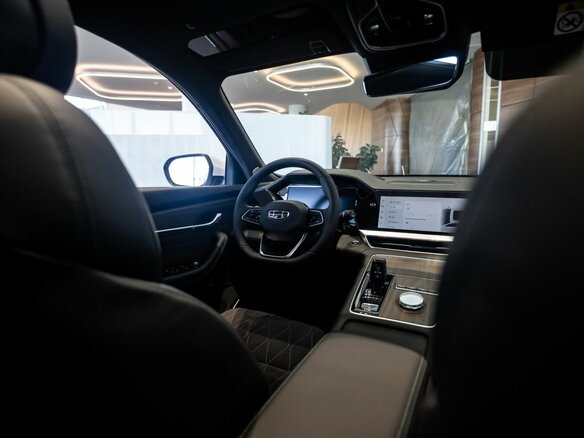 2026 Geely Monjaro I, белый - вид 16