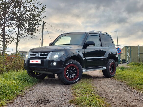 2008 Mitsubishi Pajero IV, чёрный, 1650000 рублей