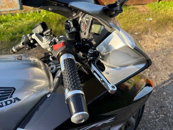 2002 Honda VFR 800, серебристый, 480000 рублей - вид 14