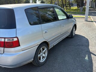 2006 Kia Carens I (RS) Рестайлинг, серебристый, 290000 рублей, вид 4